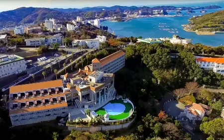 Izumigo Hotel Altia Toba Отели в г. Тоба