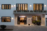 Shier Shi Man Homestay in Wuyuan Các khách sạn gần Jiangling