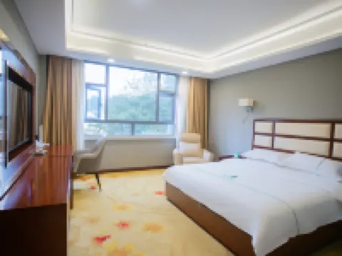 Yajia Hotel Hotels in Kaiyang