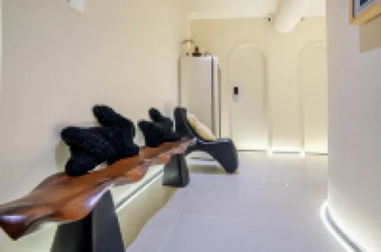 Changjiang Number Seven Homestay (Chongqing Jiefangbei Raffles City)