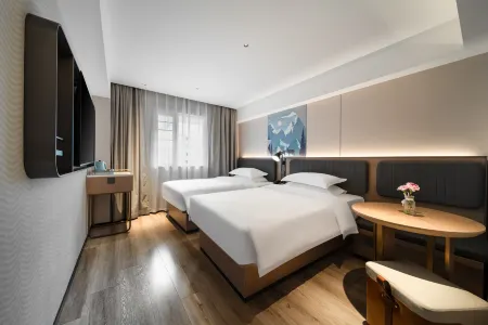 Echarm Hotel (Shenzhen Central Park Huaqiangbei Subway Station Branch) Отели рядом с достопримечательностью «Shenzhen Polytechnic OCT Campus»