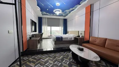 Yixing Yisong Hotel (Zhoutie Town) Hotels near Zhoutie Town