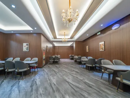 Dingbian Venus Hotel