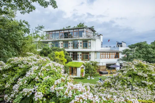 GuYuTianJu Homestay