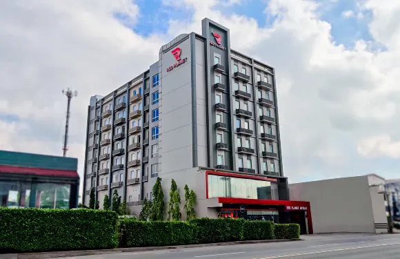 紅星球酒店達沃