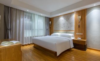 QININ HOTEL(Guiyang Guanshanhu Store)