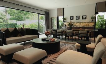 Argo Pattaya Resort and Villas