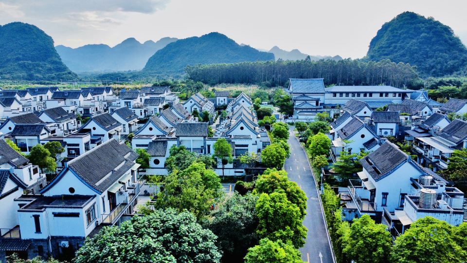 Xuanyuejun Resort Hotel