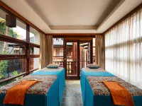 Adiwana Monkey Forest Hotels in der Nähe von Das Blanco Renaissance Museum