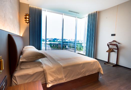 HUAFENG 호텔 로비