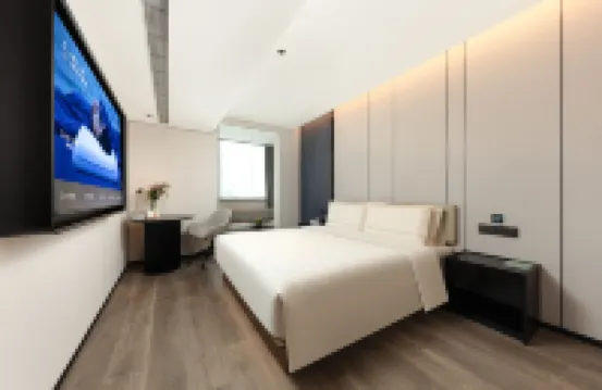 青島中央商務區山東路亞朵酒店