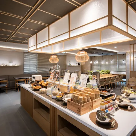 Superhotel Premier Toyama Castle Park Отели рядом с достопримечательностью «Железнодорожный вокзал Тоямы»
