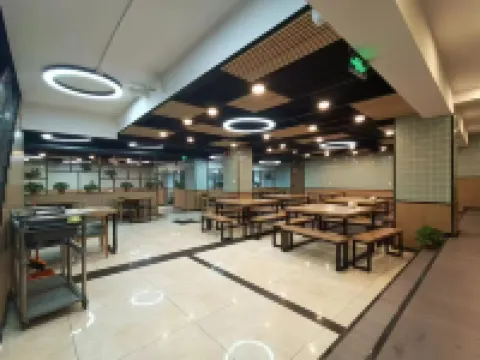 MiHouse Hotel (Nanjing XuanWu Gate)