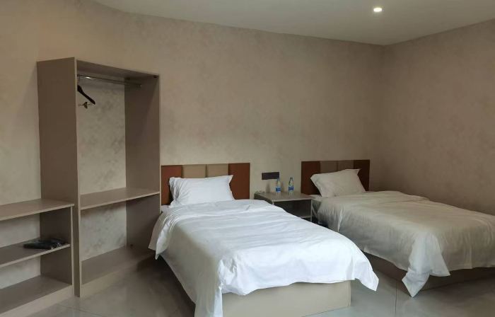 Junshang Hotel