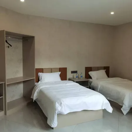Junshang Hotel