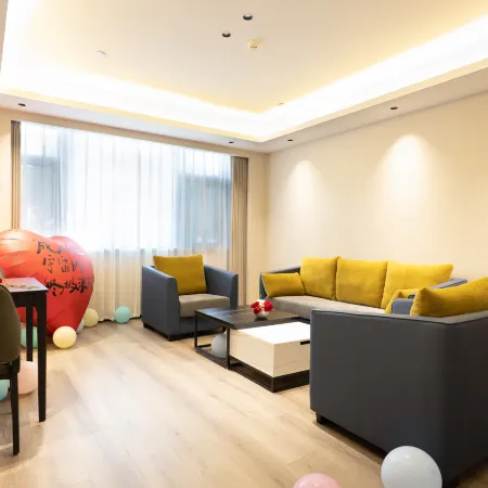 Lanting Hotel