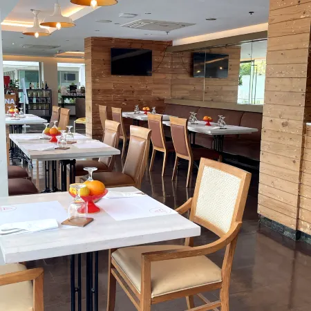 One Tagaytay Place Hotel Suites Official Account