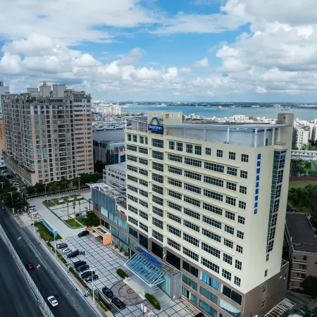DaysInn BY WYNDHAM(Zhanjiang Seaside Ocean-view Corridor)