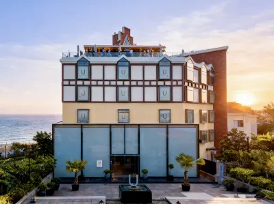 青島U飯店 石老人海水浴場/國信體育中心住宿飯店