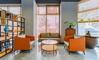 Yanguan ChaoYue City Mofan Homestay