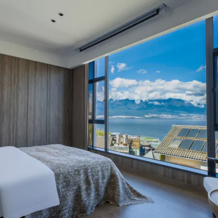 Jingbai · Cloud Hot Spring Scenic Vacation Homestay (Dali Erhai)