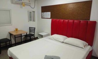 Collection O JM Lodge Near Clark Airport