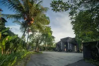 Abhayagiri - Sumberwatu Heritage Resort - Bergblick