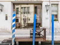 بابادوبولي هوتل فينيتزيا - إم جاليري كوليكشن Hotels near دورسودورو
