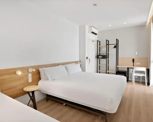 B&B Hotel Alicante Aeropuerto โรงแรมในอลิกานเต