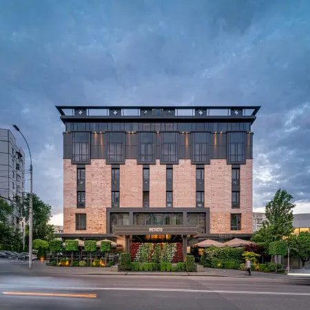 BERD'S Hotel