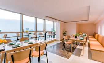 Grandview Golden Palace Waifiden Apartment (Zhengjia Plaza, Tiyu Xilu Station)