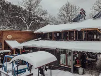 Abant Barış Pansiyon offers peaceful stay in nature with traditional village breakfast. Hotels in Dereceoren