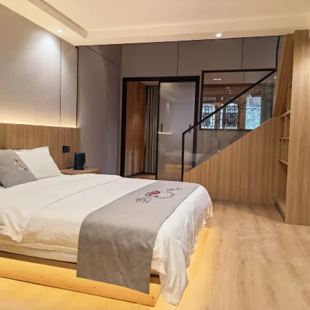 Ya'an Qingfeng Yayu Hotel (Shangli Ancient Town)