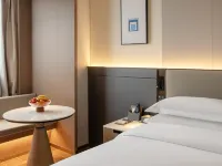 鉑頓元世紀（廈門機場火炬園地鐵站店） 鄰近安兜的酒店
