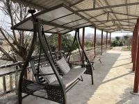 Yi Family Courtyard