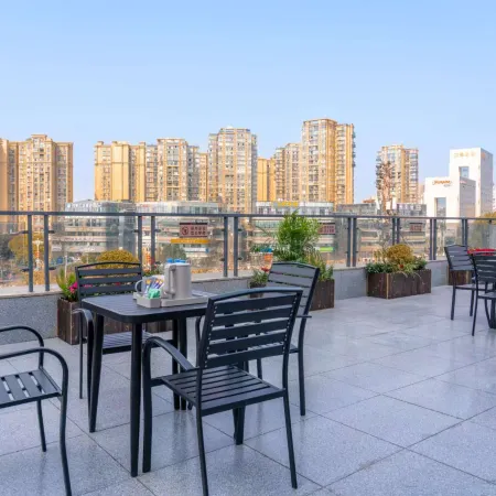 Xingchen Movie Hotel (Suining Wanda Plaza)
