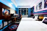 Jingfang X E-Sports Hotel (Guangxin District Passenger Transport Center)