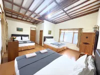 Lembah Bougenville Resort - Resorts