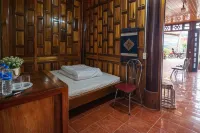Duong Dinh Hanh Homestay - 2-Star