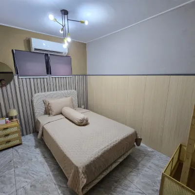 Satria Guest House near Unsoed Purwokerto Hotels near POOLVILLA PURWOKERTO