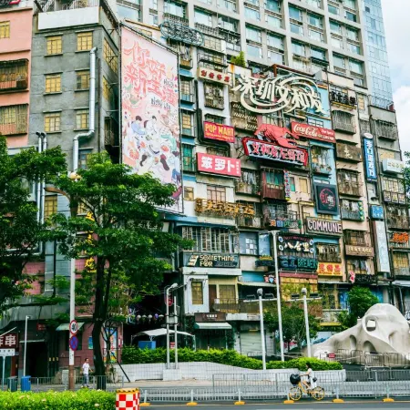 Yutai Hotel Apartment (Dongmen Pedestrian Street Luohu Port Branch)