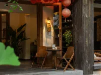 Shanyu · Private Hot Spring Homestay (Dujiangyan Scenic Area Nanqiao) Hotels near Erwang Temple