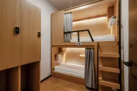 Luma Park Hostel (Suzhou Shantang Street Shilu Subway Station)