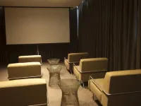 Aria Apartments
