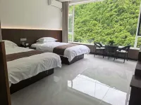 ‌Lake & Mountain Secluded Retreat‌ - شرفة