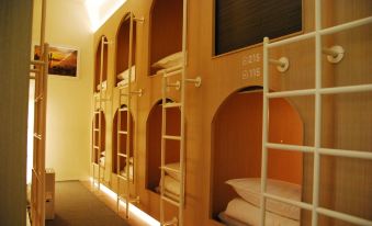 GooddayCUBE seomyeon capsule hotel