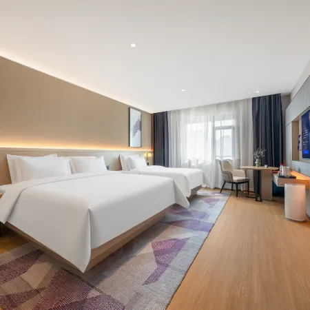 Lavande Hotel (Jinan Daming Lake Chaoran Tower)