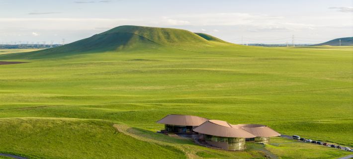 Volcano-In Hotel of Arrivals Hotels in Xilinhot