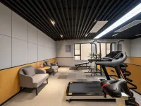 Free Living Hotel - 3-Star