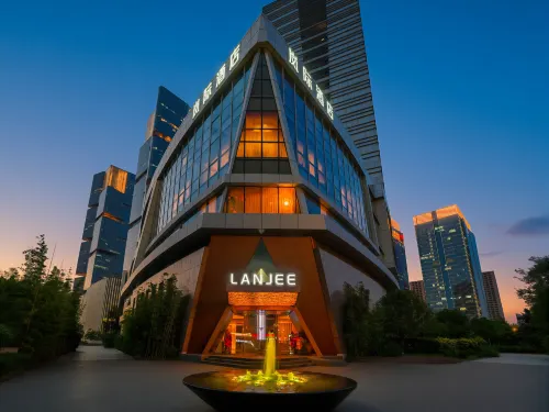 Lanjee Hotel (Zhengzhou East High-speed Railway Station · Zhengdong MixC Store) - Design Hotels